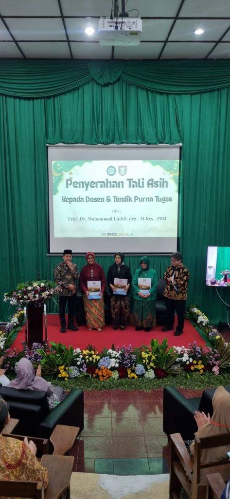 Pemberian Tali Asih Kepada Dosen dan Tendik Purna Tugas 2024