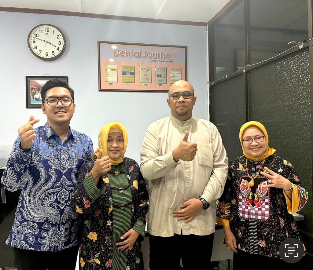 Dental Journal FKG UNAIR: Acuan Studi Banding Internasional